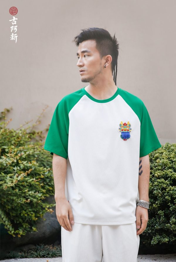 Awakening lion tassels T shirt